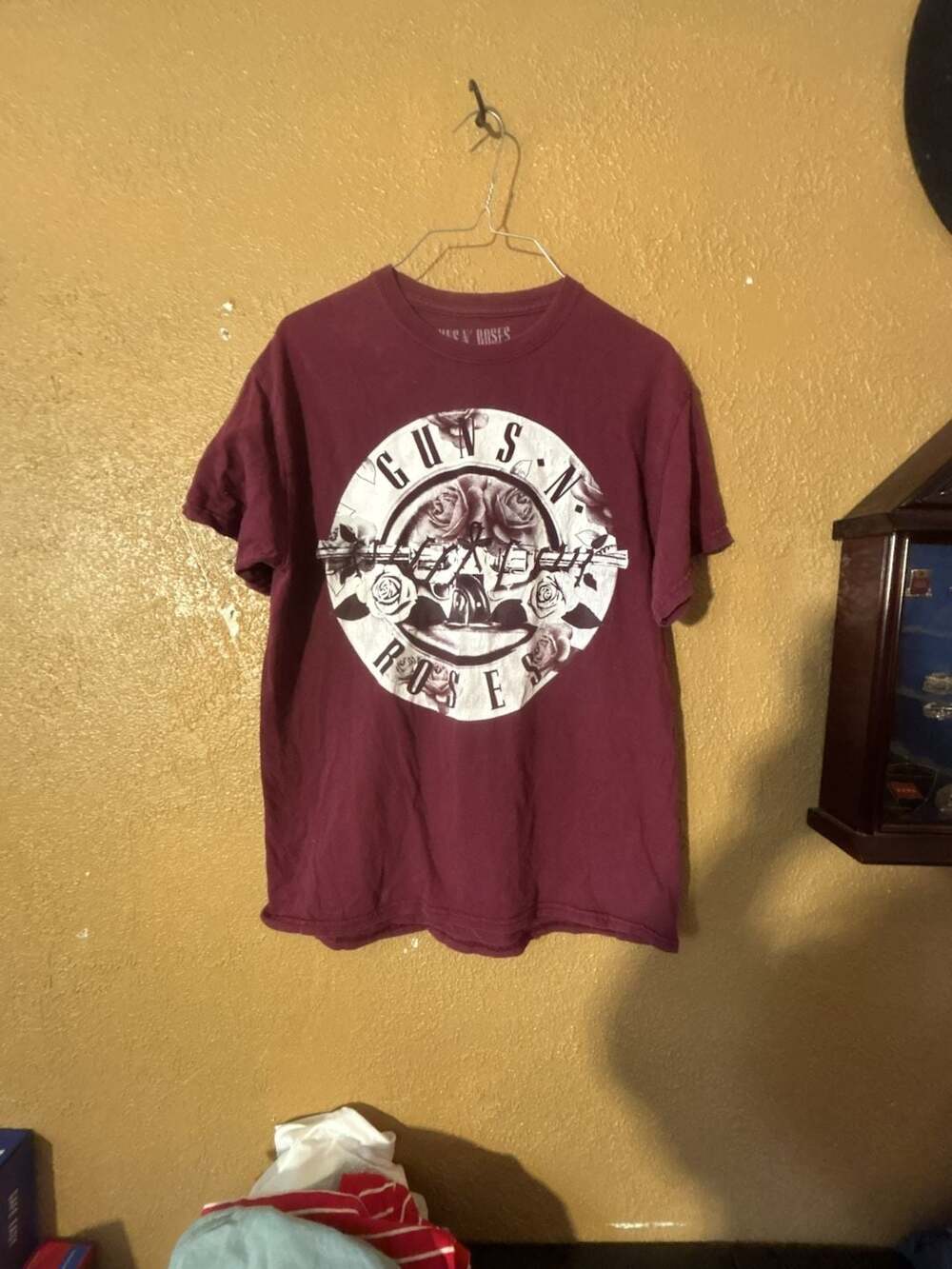 Bravado Guns N' Roses Bullet Logo Floral Graphic Band T-Shirt Maroon Size M